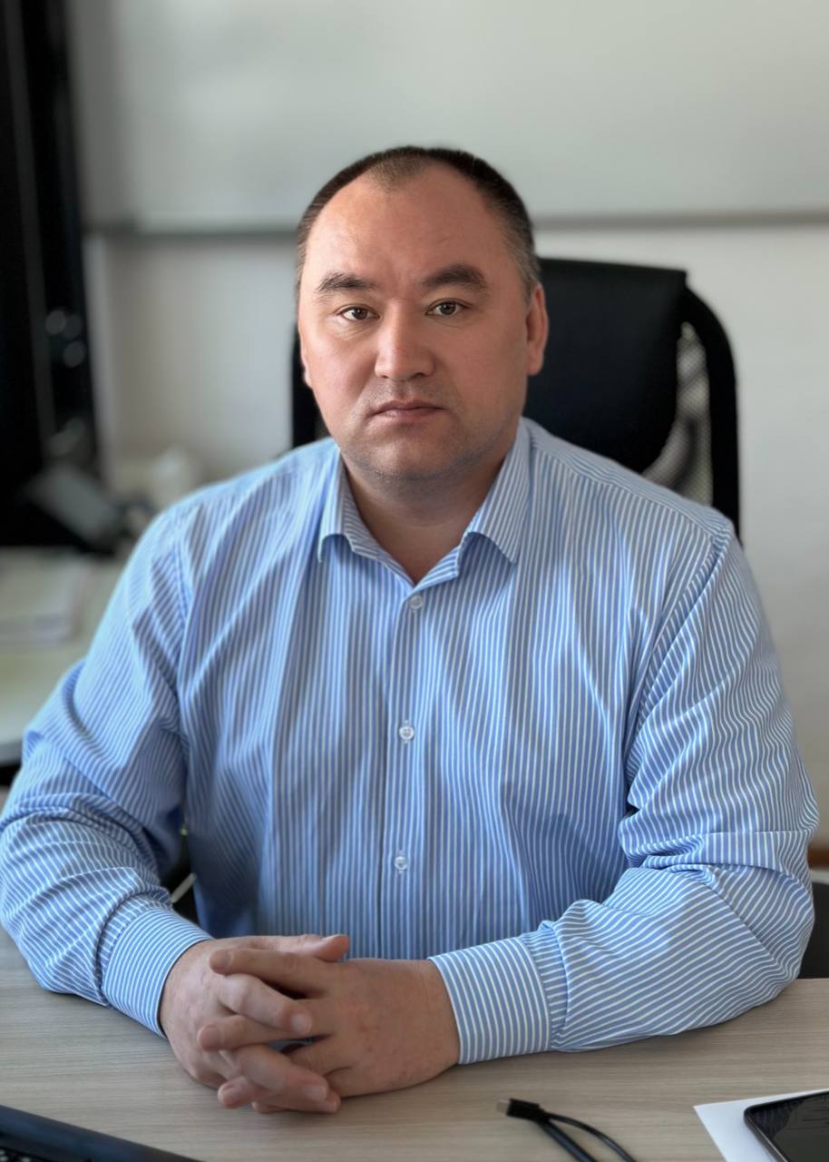 Абакаев Михаил Борисович.